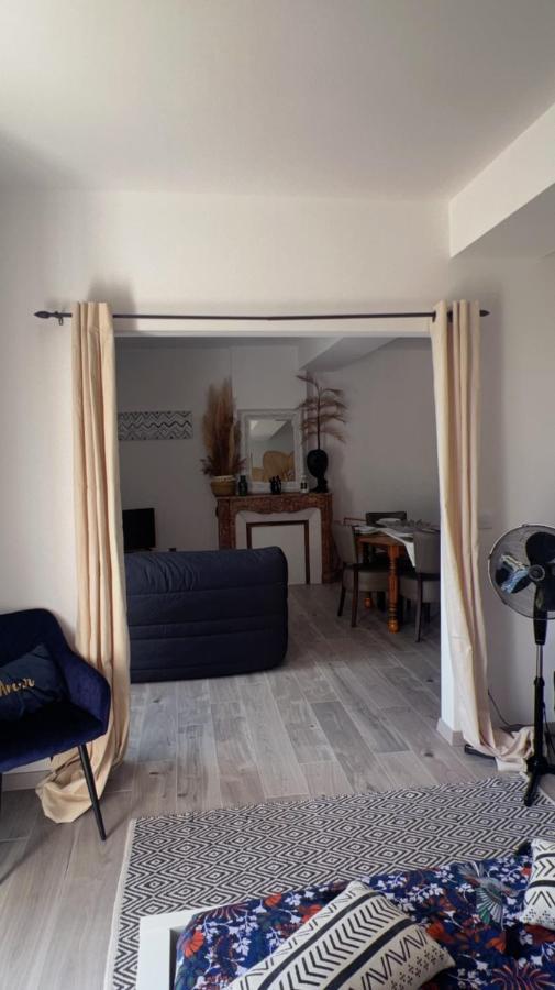 Prive « rive Droite » Apartment *